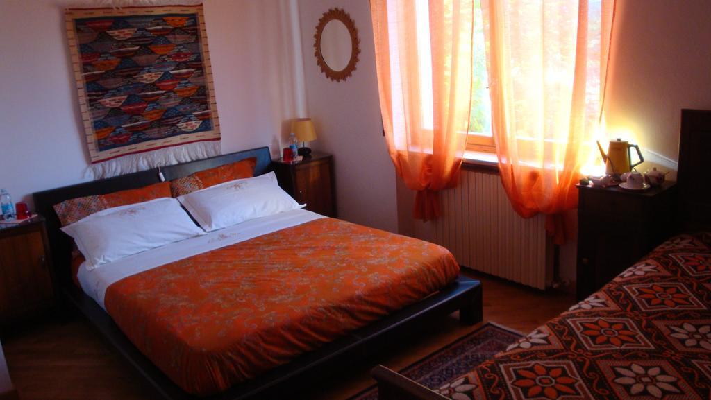Il Melograno Bed & Breakfast Borgo San Dalmazzo Cameră foto